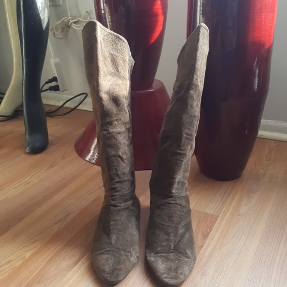 Premies Boots - Picture 3 of 8